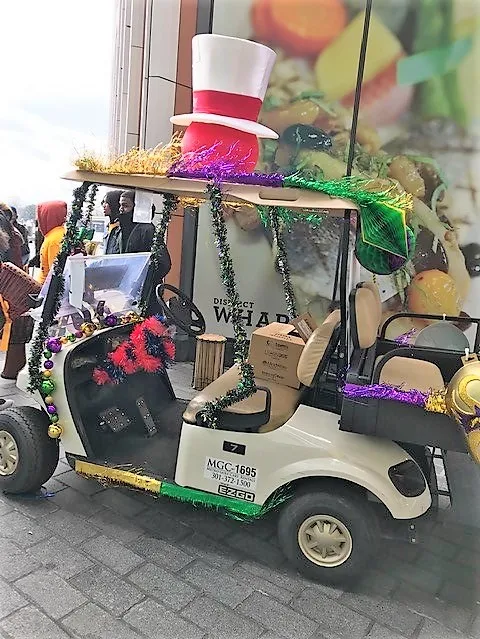 golf cart float